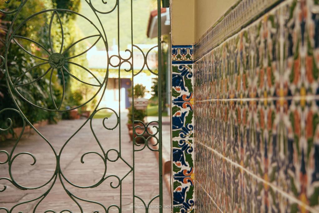 Hotel Boutique La Candela Salta Exterior photo